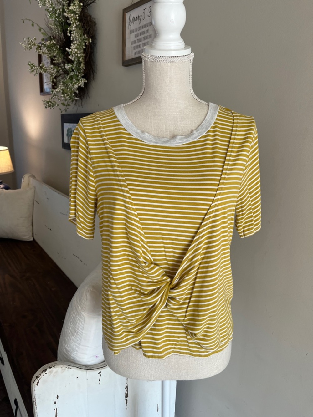 Hem and Thread top